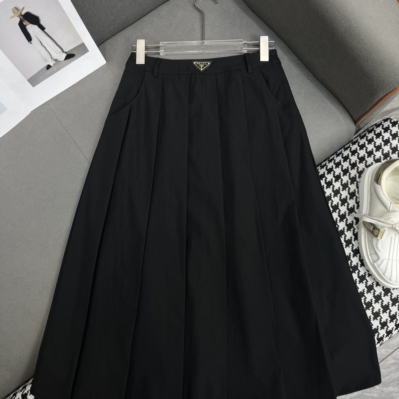 Pra*a skirts